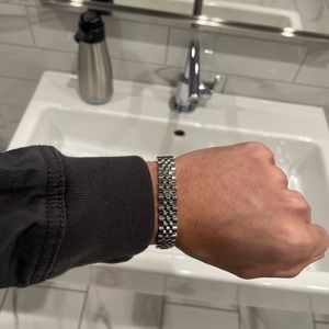 Meet your Posher, Andrew